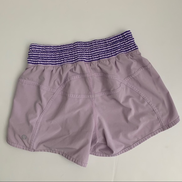 Lululemon tracker shorts - Picture 4 of 9